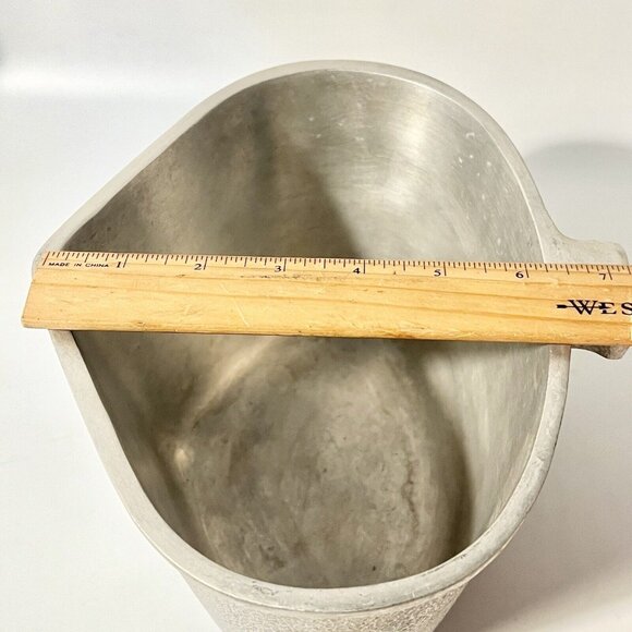 Vintage Silver Seal Heart Shaped Triangle Pot - Picture 9 of 10